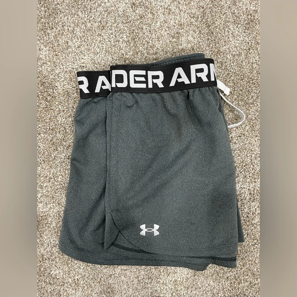 Under Armour under shipping running